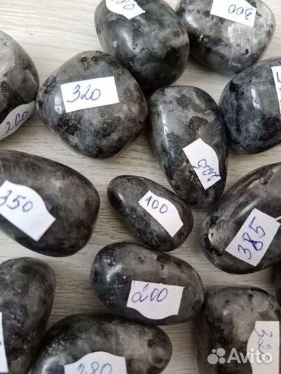 Галтовка лаврикит норвежский лабрадор