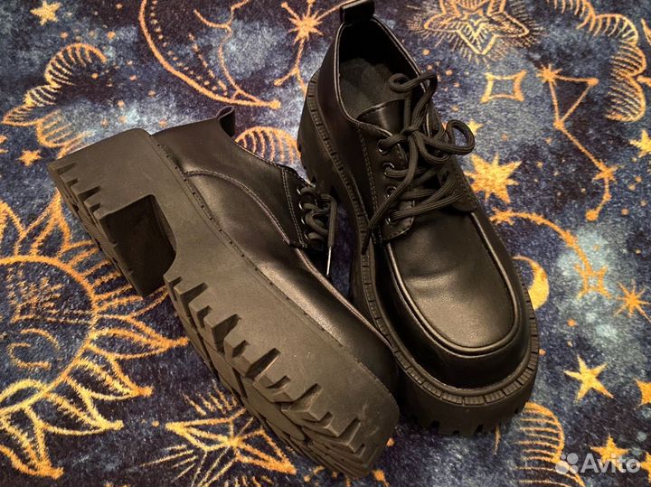 Ботинки женские 38