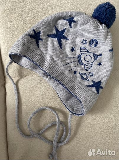Шапка для мальчика на весну и осень 0-6 месяцев