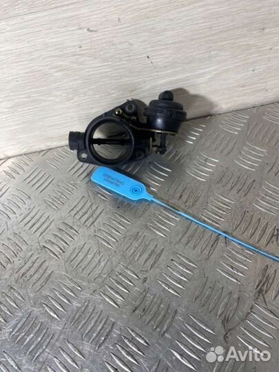 Дроссельная заслонка Renault Scenic 2