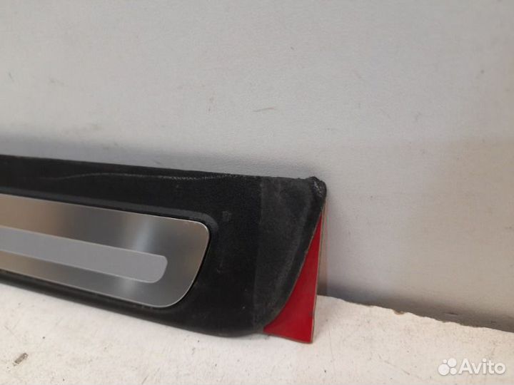 Накладка порога внутренняя передняя правая Audi A5