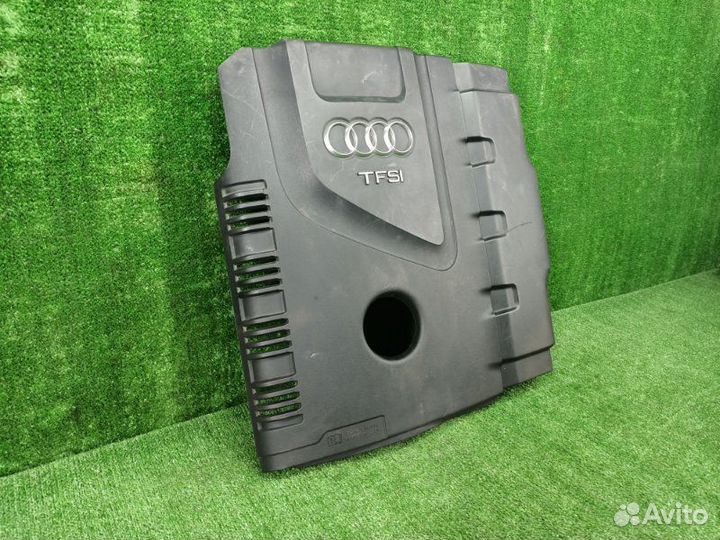 Крышка двигателя декоративная Audi A4 B8