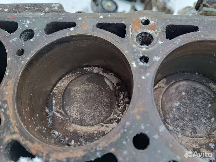 Продам блок нива