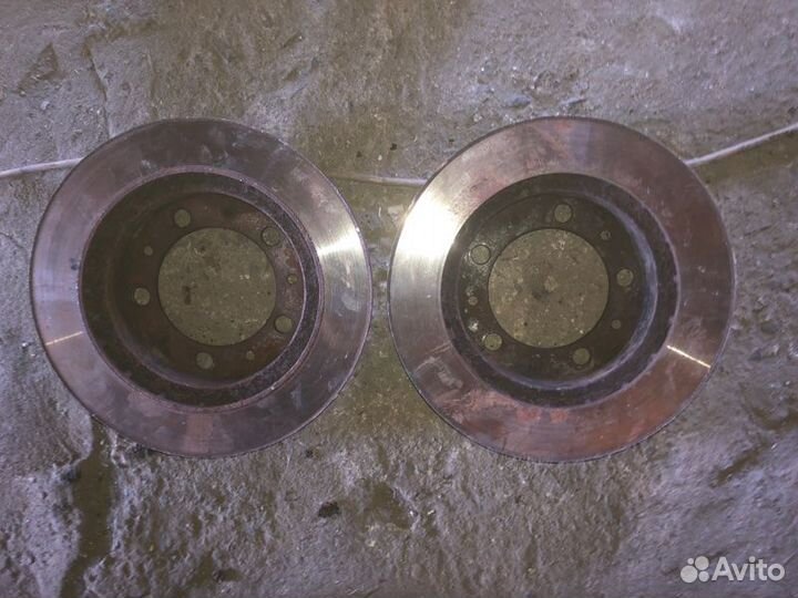 Диск тормозной передний Toyota Vista SV55 3S-FE