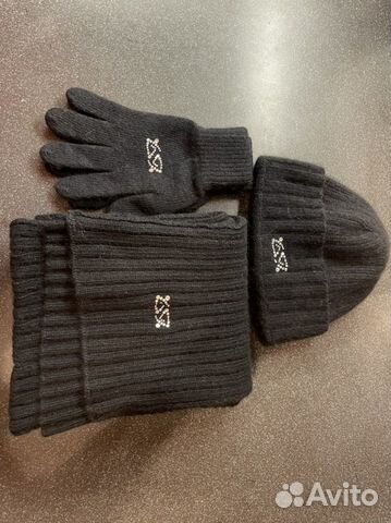 Комплект шарф, шапка, перчатки женский