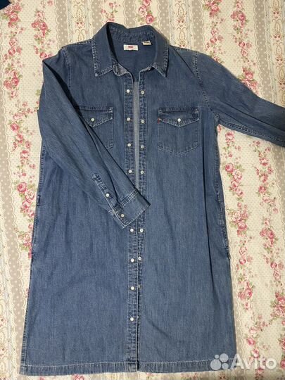Джинсовое платье levis