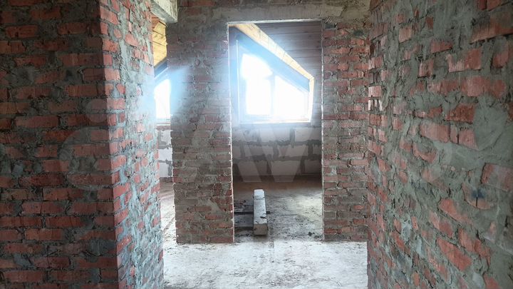 Дом 230 м² на участке 10 сот.