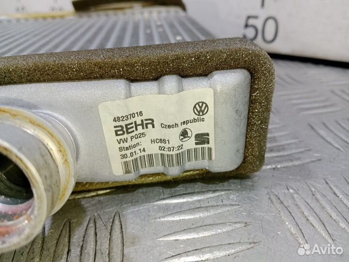 Б/У Радиатор отопителя Skoda VW Audi#001