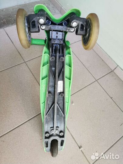 Самокат Mini Micro Deluxe