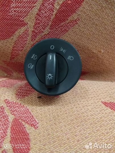 Переключатель света skoda