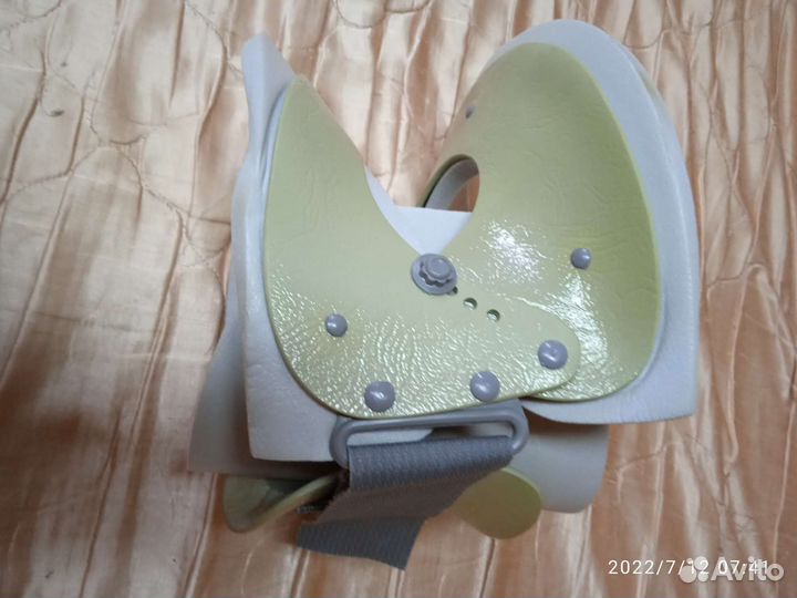 Головодержатель