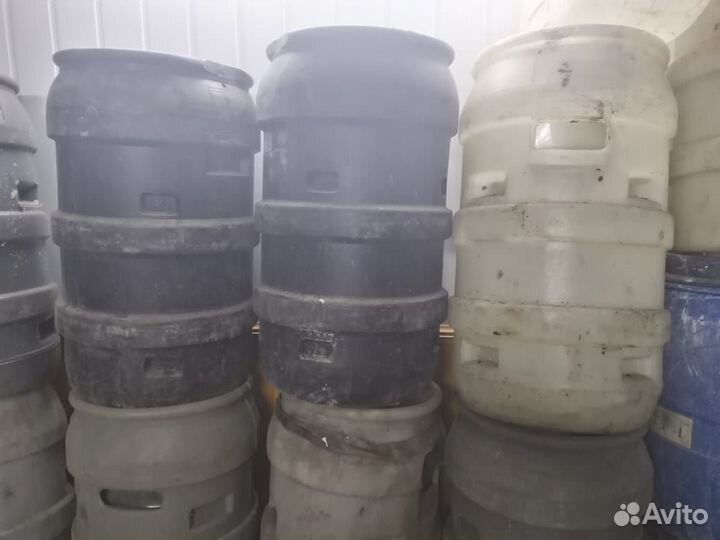 Бочонки п/э и метал. Канистры