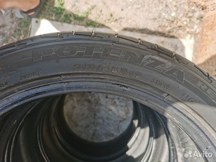 Bridgestone Potenza RE050 215/45 R17 87V