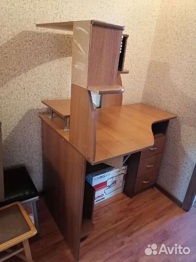 Компьютерный стол б/у