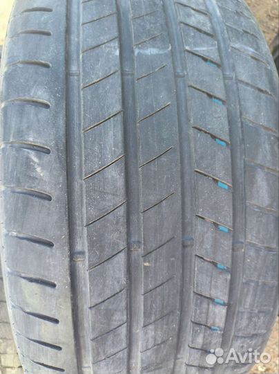 Bridgestone Alenza 001 275/40 R21 107Y