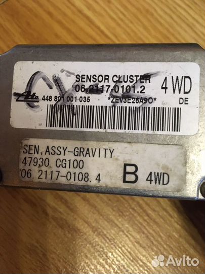 Датчик ускорения Infinity FX35 Инфинити