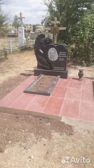 Памятники, укладка плитки. Гранит, мрамор