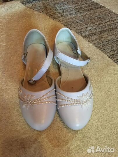 Туфли для девочки