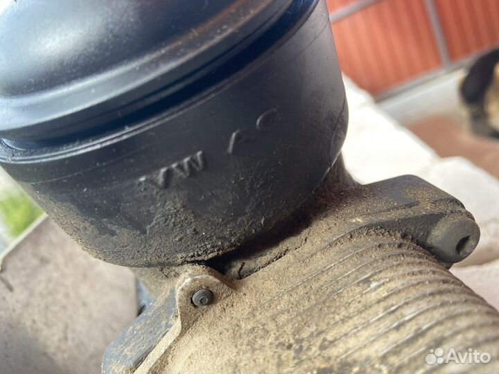 Корпус масляного фильтра Volkswagen