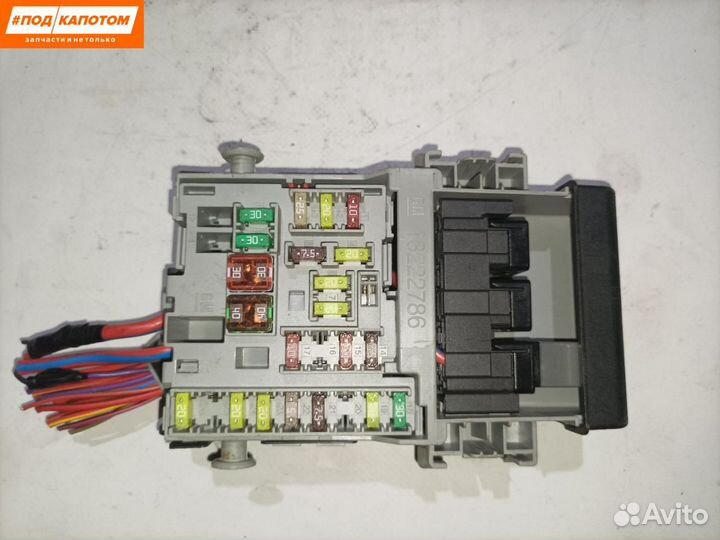 Блок предохранителей Opel Astra J (2009 - 2012)