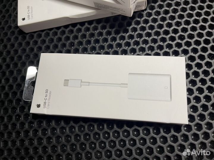 Переходник, адаптер Apple USB-C to SD Card
