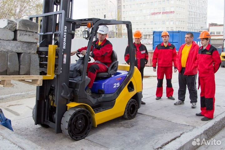 Водитель вилочного погрузчика вахтой в Рязани