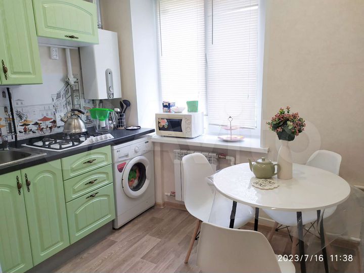 2-к. квартира, 40 м², 2/3 эт.