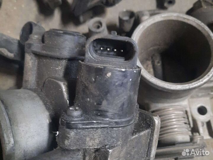 Дроссельная заслонка Ваз