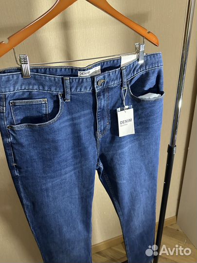 Джинсы Bershka slim W34 классические новые