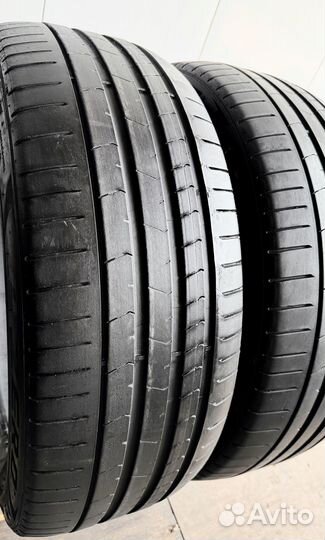 Pirelli P Zero PZ4 245/40 R21 100Y