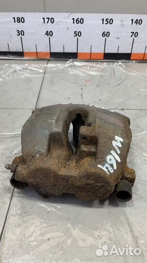 Суппорт передний правый Mercedes W211 E