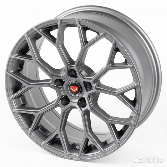 Литые диски Vossen R18 8J ET35 5X112 66.6
