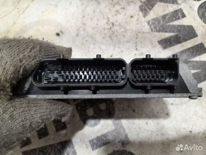 Эбу двигателя Volkswagen Bora V-1.6 АКПП