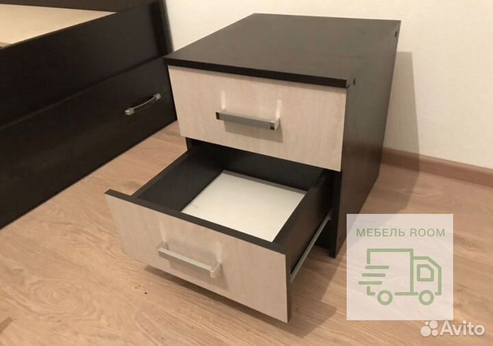 Тумба прикроватная