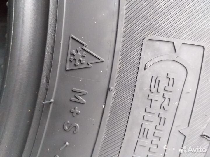 Nokian Tyres Outpost AT 215/65 R16