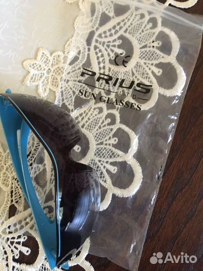 Солнцезащитные новые очки детские