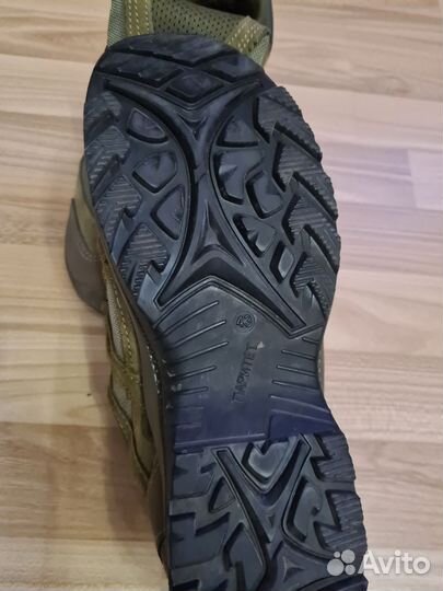 Тактические кроссовки