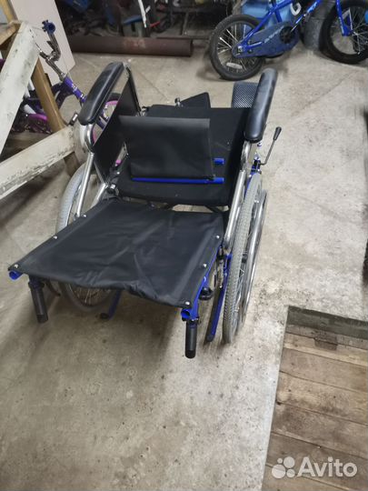 Инвалидная коляска складная бу