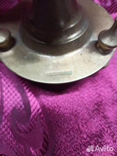 Старинный подсвечник