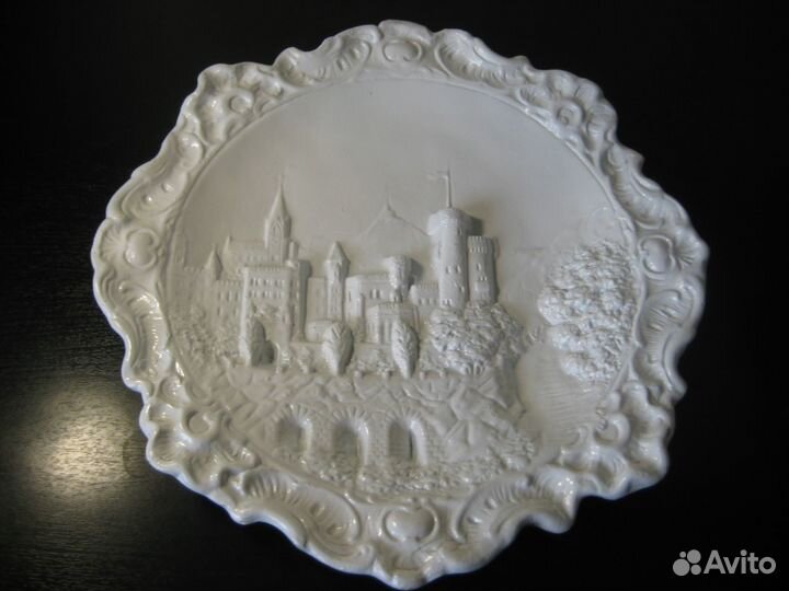 Барельеф на стену