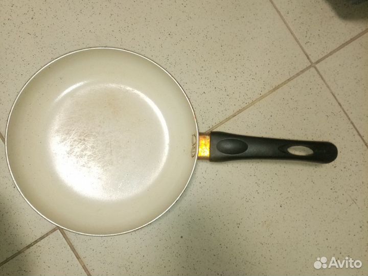 Сковорода scovo с антипригарным покрытием