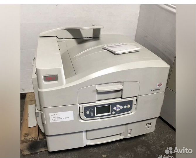 Принтер цветной Oki c 9655
