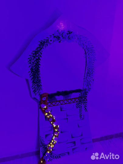 Фотозона Башня Рапунцель для дня рождения