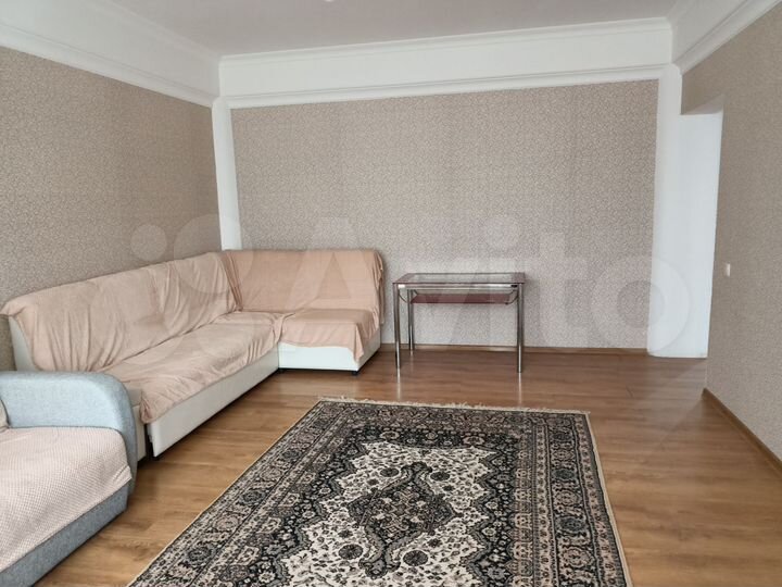 2-к. квартира, 90,4 м², 6/9 эт.