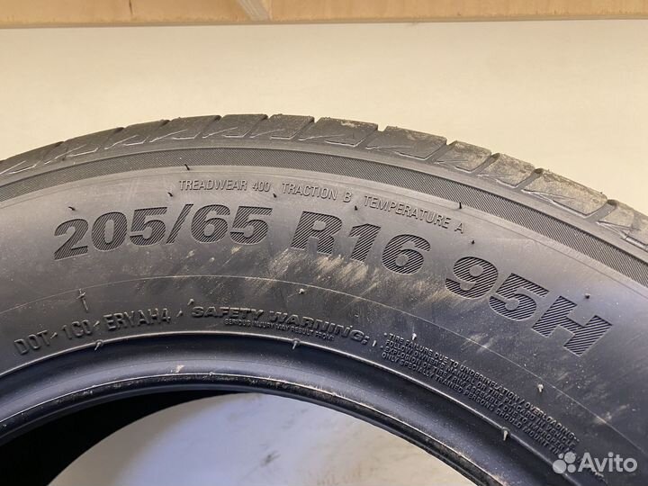 Kumho Ecsta HS51 205/65 R16 95H