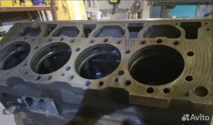 Блок цилиндров CAT 3408 1179509