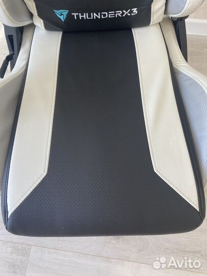 Кресло игровое ThunderX3 TC5