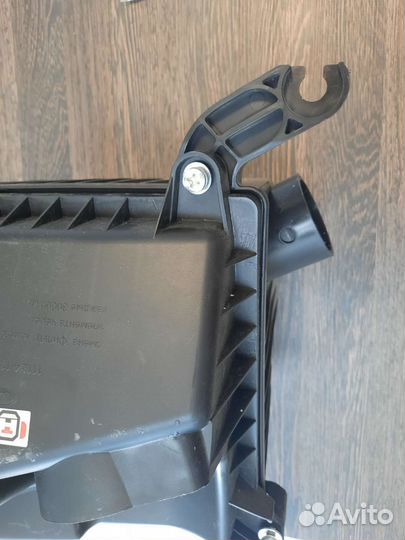 Корпус воздушного фильтра Лада Гранта, Калина