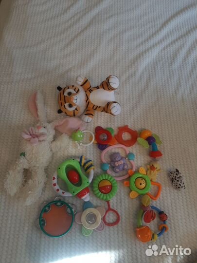 Игрушки погремушки пакетом
