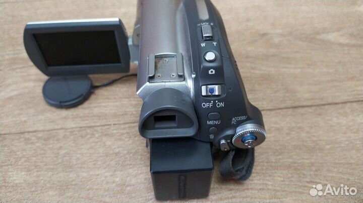 DVD- Видеокамера. Panasonic VDR-D220